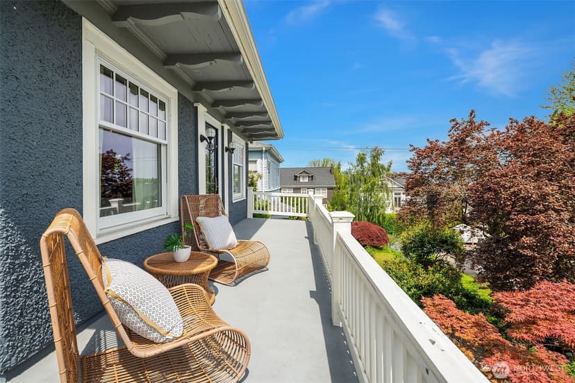 Property photo for 2833 10th Avenue E, Seattle photo 33