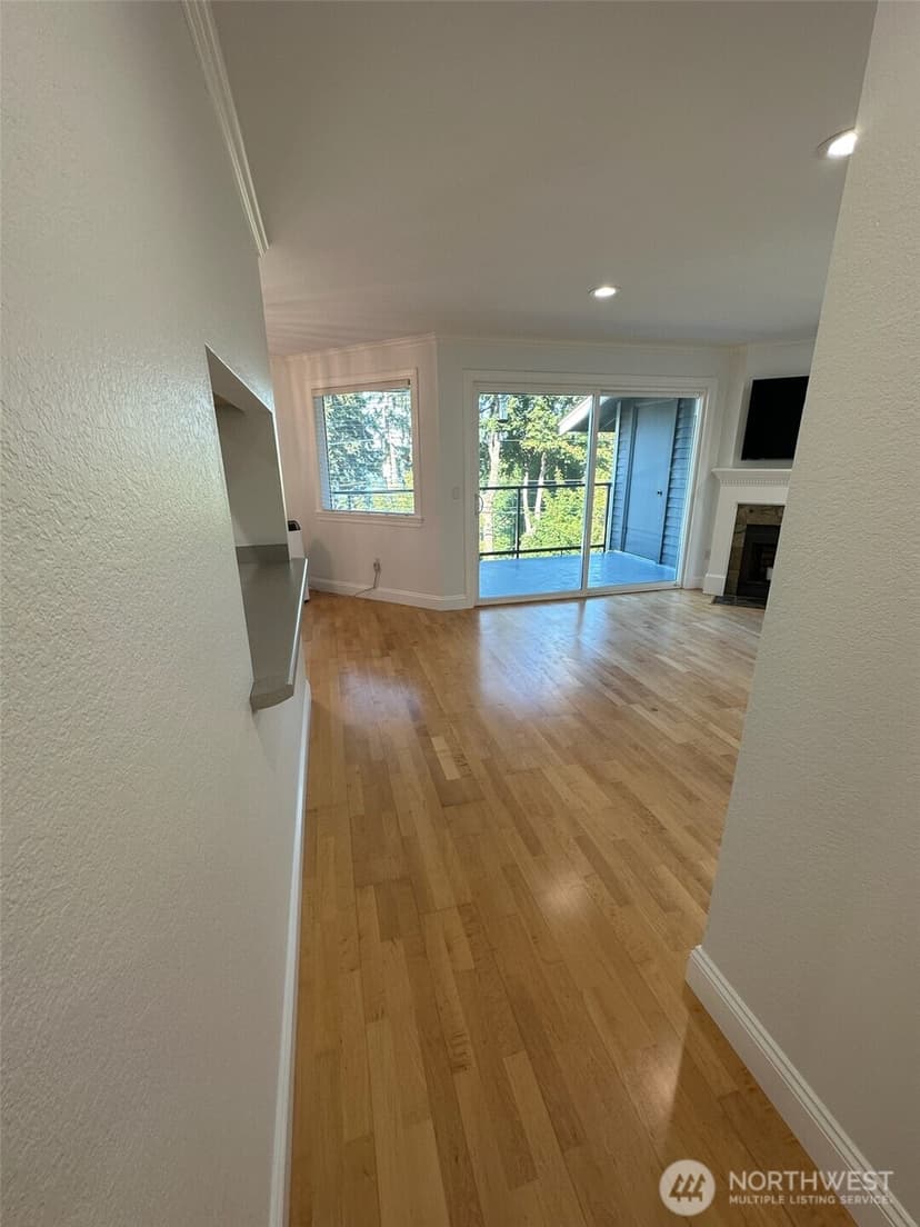 Property photo for 4171 West Lake Sammamish Parkway SE #A302, Bellevue photo 16