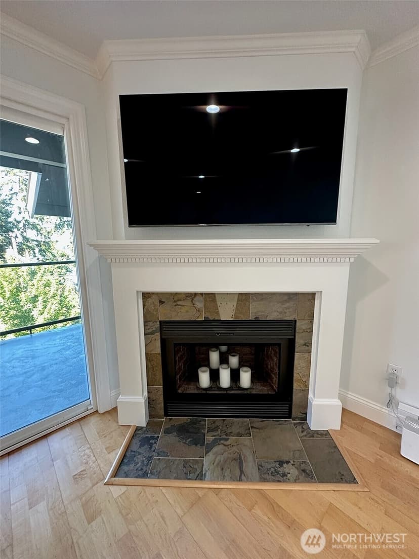 Property photo for 4171 West Lake Sammamish Parkway SE #A302, Bellevue photo 8