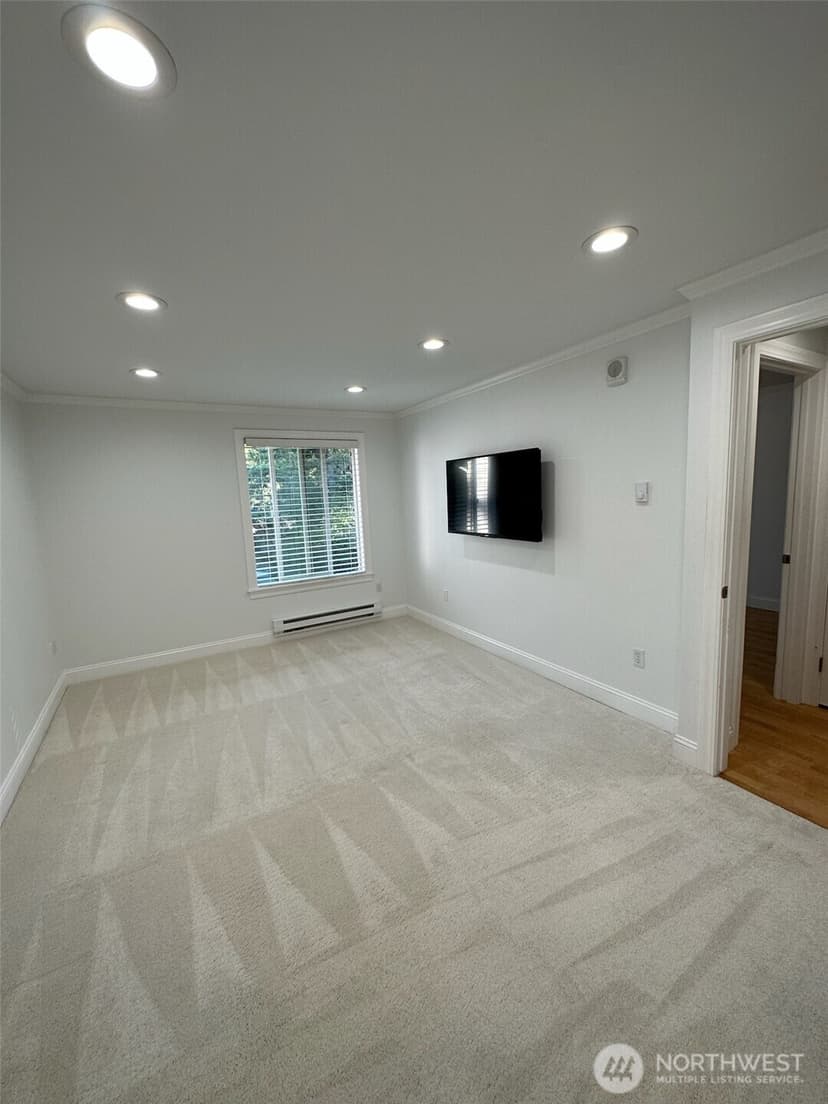 Property photo for 4171 West Lake Sammamish Parkway SE #A302, Bellevue photo 27