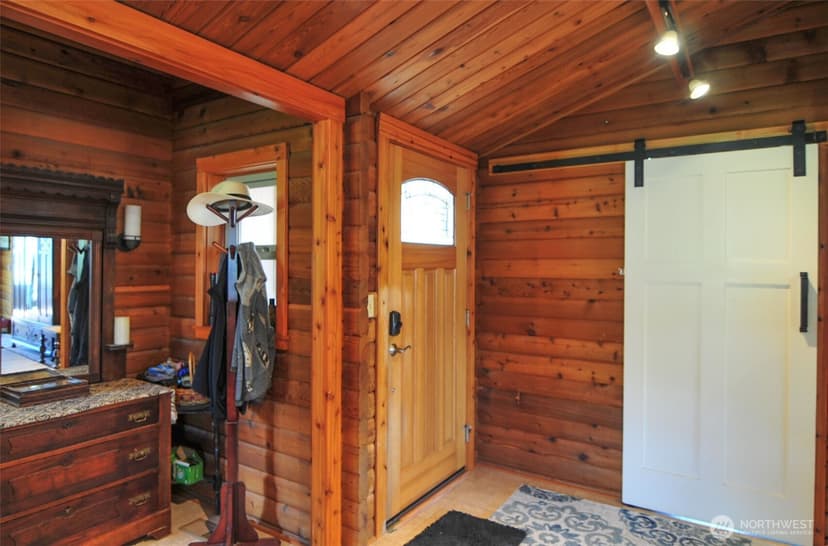 Property photo for 553 Summit Boulevard, Manson photo 9