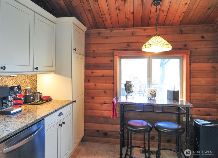 Property photo for 553 Summit Boulevard, Manson photo 12