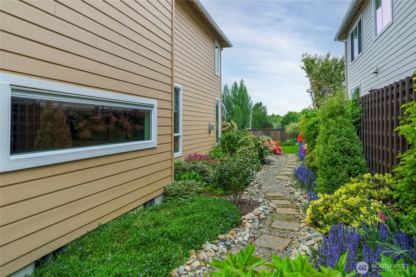 Property photo for 8007 9th Place SE, Lake Stevens photo 30