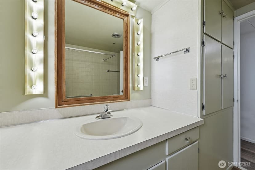 Property photo for 233 E Gibson, Chelan photo 31