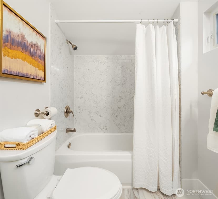 Property photo for 426 30th Avenue S, Seattle photo 19