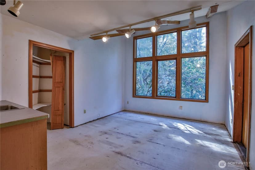 Property photo for 4050 Tree Frog Lane, Langley photo 21