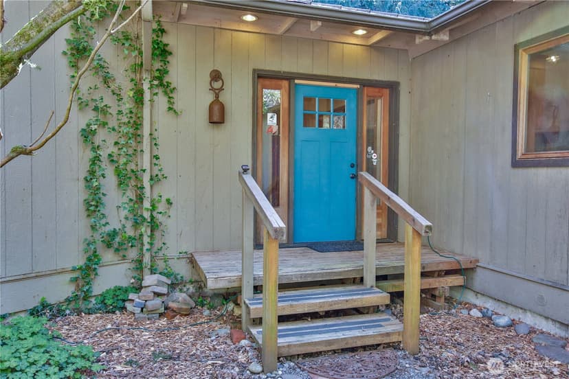 Property photo for 4050 Tree Frog Lane, Langley photo 11