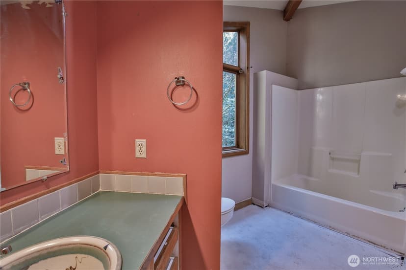 Property photo for 4050 Tree Frog Lane, Langley photo 20