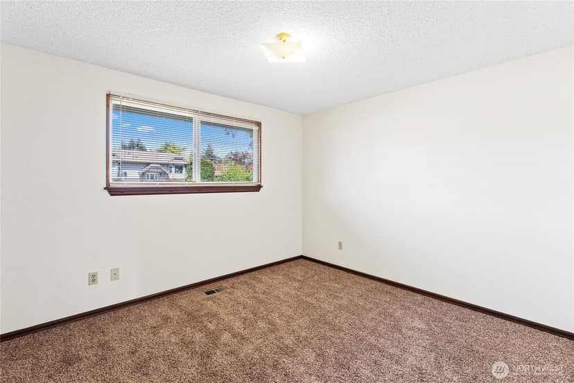 Property photo for 9724 58th Street Ct W, University Place photo 22