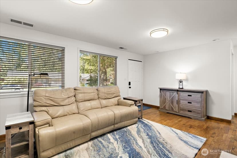 Property photo for 23627 101st Avenue W, Edmonds photo 8