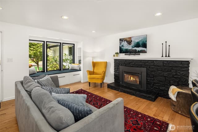 Property photo for 24109 107th Place W, Edmonds photo 5