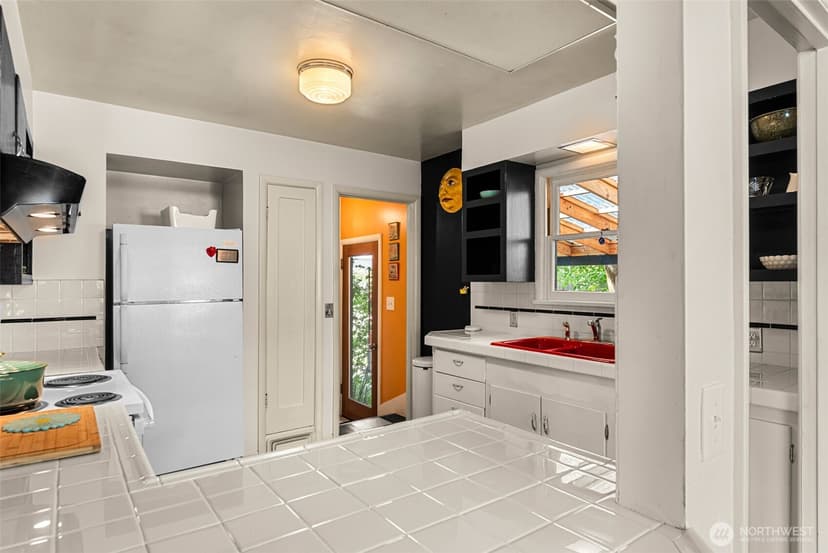 Property photo for 229 W Allen Avenue, Chelan photo 12