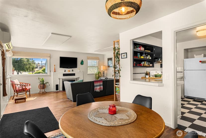 Property photo for 229 W Allen Avenue, Chelan photo 11
