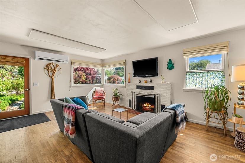 Property photo for 229 W Allen Avenue, Chelan photo 7