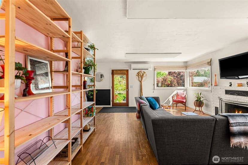 Property photo for 229 W Allen Avenue, Chelan photo 8