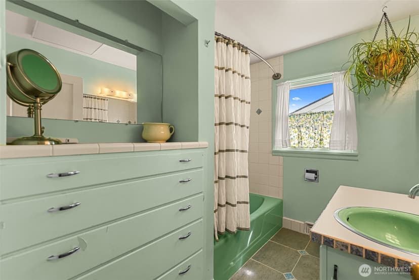 Property photo for 229 W Allen Avenue, Chelan photo 18