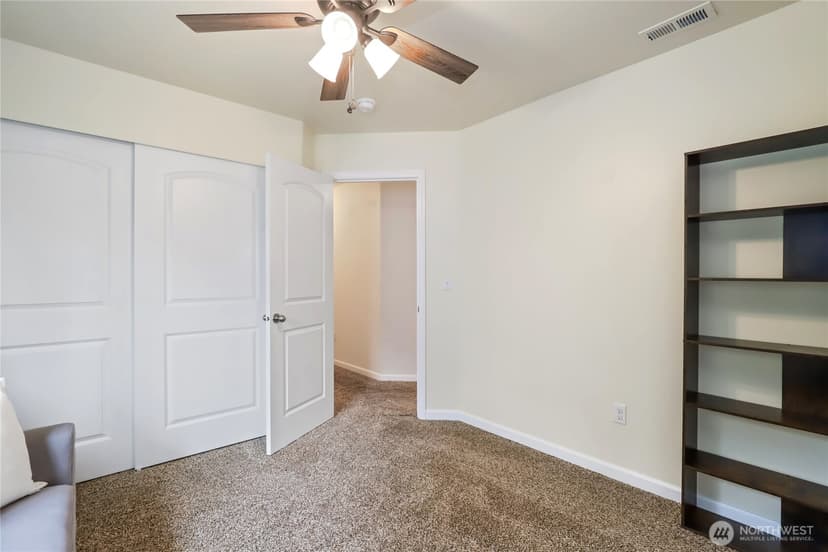 Property photo for 41 Fireweed Street, Port Orchard photo 25