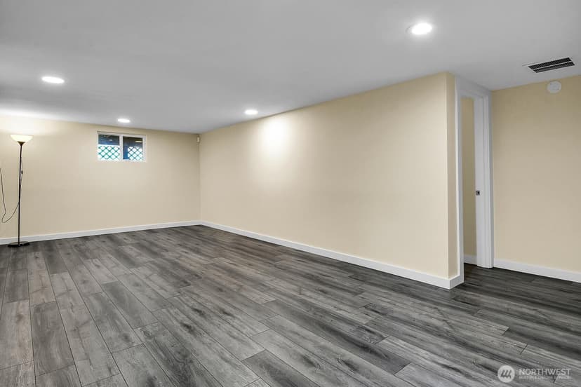 Property photo for 11605 87th Avenue S, Seattle photo 19