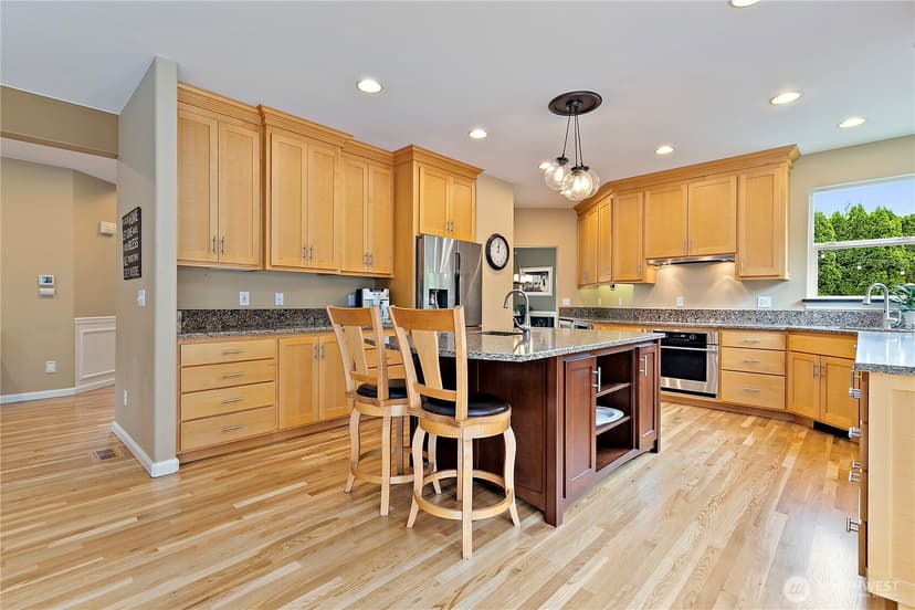 Property photo for 15827 33rd Avenue Ct E, Tacoma photo 10