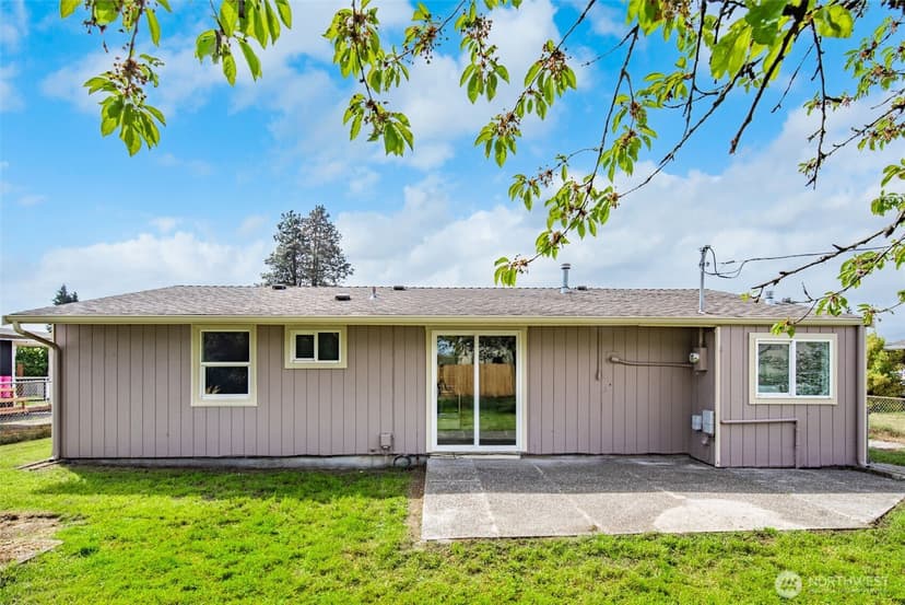 Property photo for 4709 101st Street SW, Lakewood photo 26