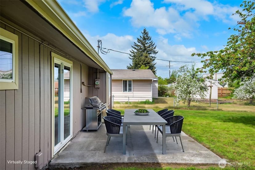 Property photo for 4709 101st Street SW, Lakewood photo 25