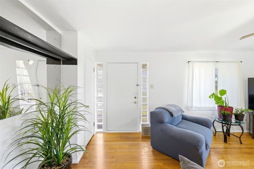 Property photo for 7032 Fawcett Avenue, Tacoma photo 8