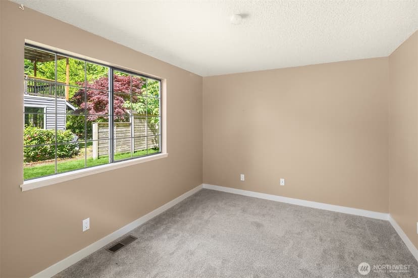 Property photo for 14602 SE 165th Place, Renton photo 17
