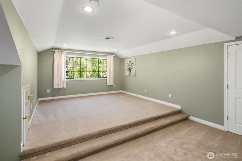 Property photo for 14602 SE 165th Place, Renton photo 24