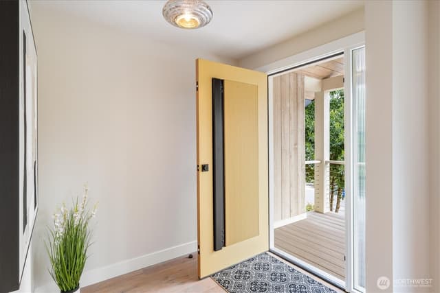 Property photo for 9503 Odin Way, Bothell photo 4