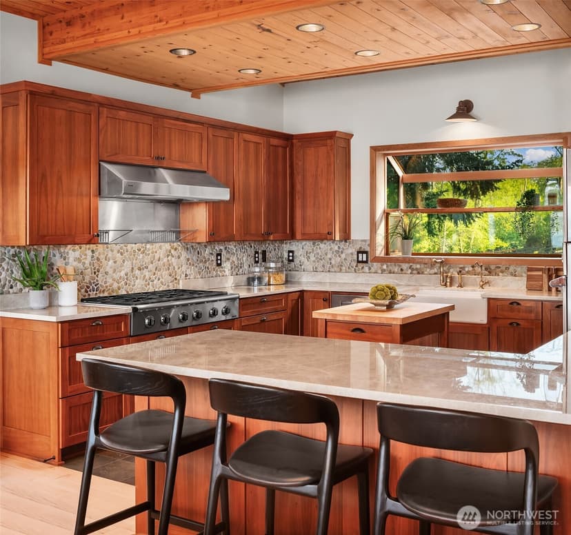 Property photo for 22505 Deppman Road SW, Vashon photo 11