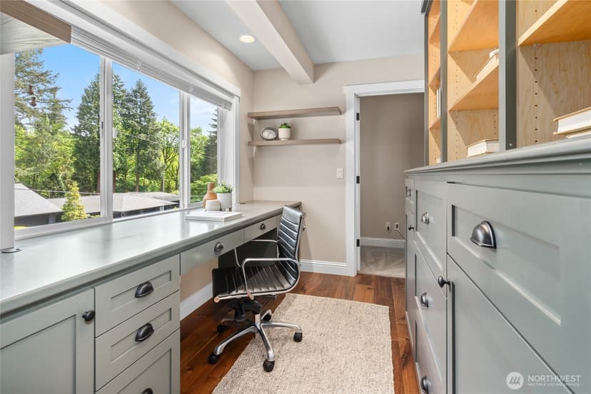 Property photo for 6219 89th Avenue SE, Mercer Island photo 29