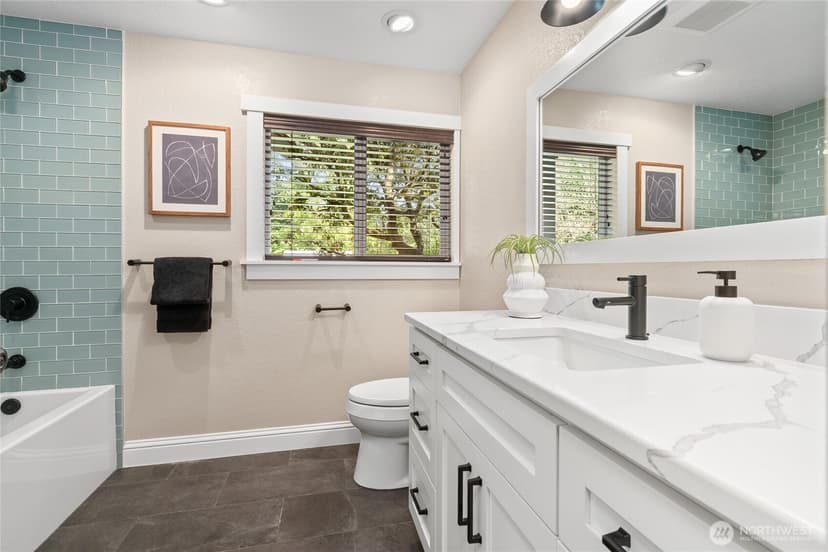 Property photo for 6219 89th Avenue SE, Mercer Island photo 19