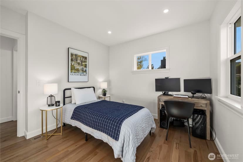 Property photo for 321 Lee Street, Seattle photo 22