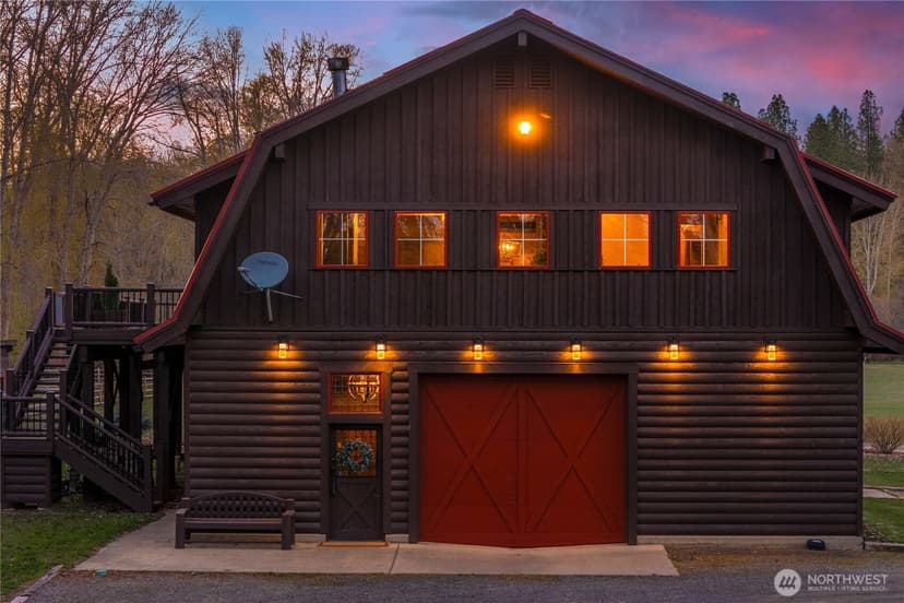 Property photo for 3431 Teanaway Road, Cle Elum photo 5