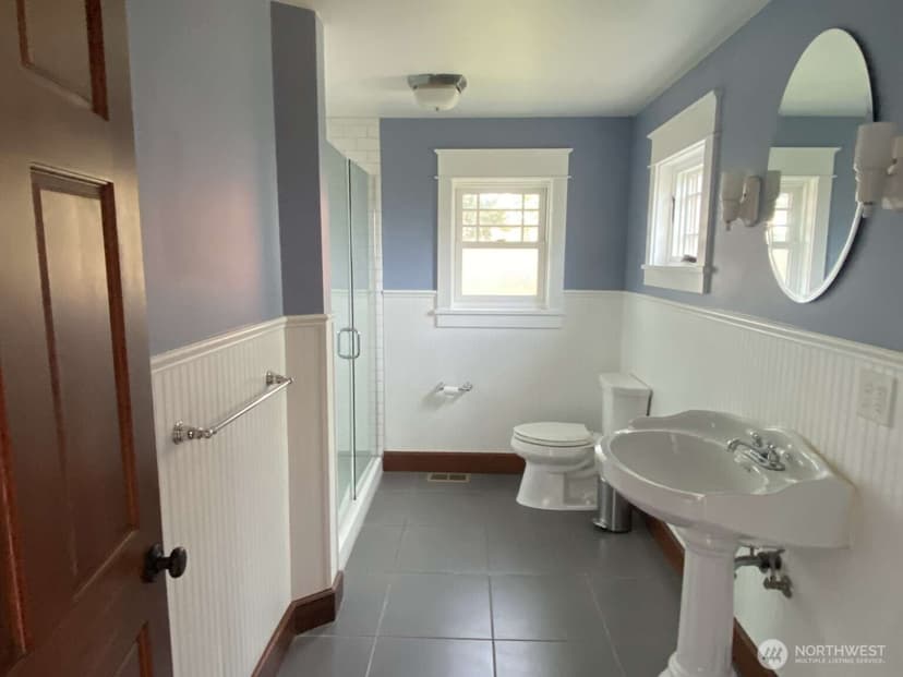 Property photo for 2824 N Lawrence Street, Tacoma photo 10