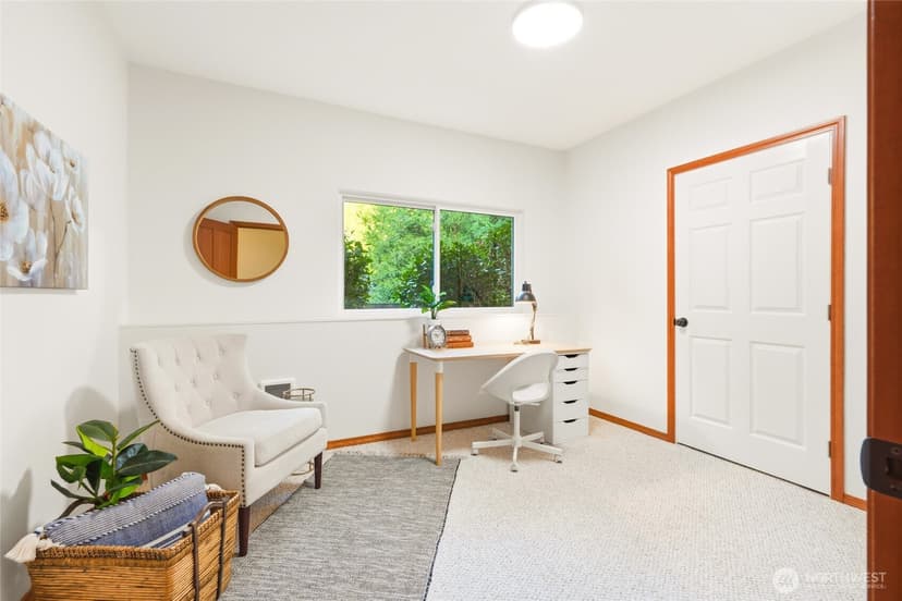 Property photo for 20202 230th Avenue NE, Woodinville photo 31