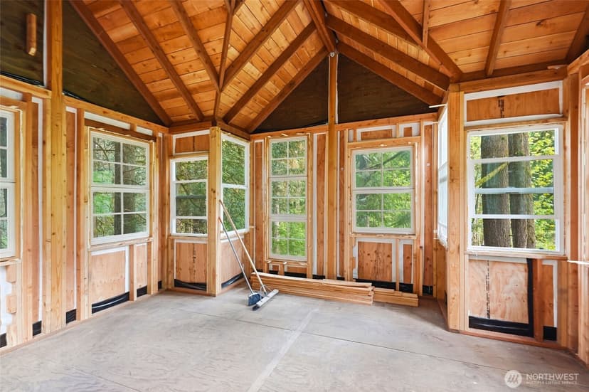 Property photo for 20202 230th Avenue NE, Woodinville photo 12
