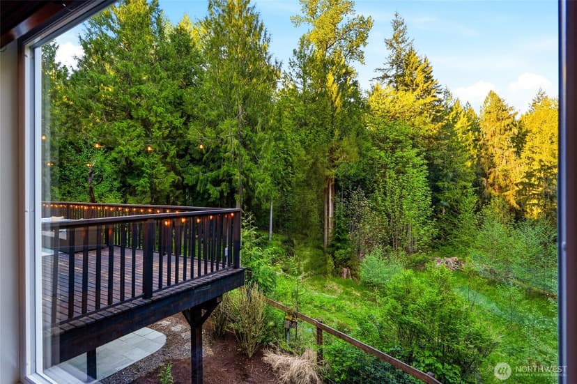 Property photo for 20202 230th Avenue NE, Woodinville photo 34