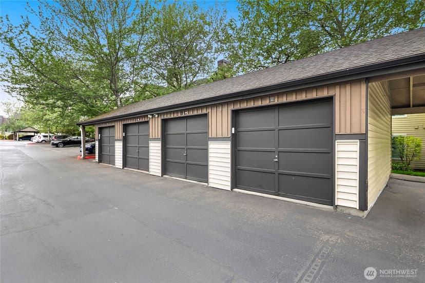 Property photo for 12303 Harbour Pointe Boulevard #U305, Mukilteo photo 2