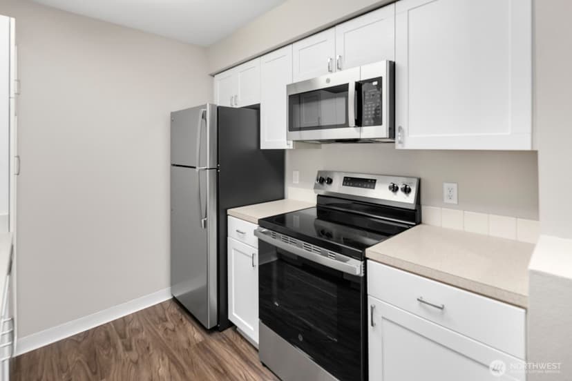 Property photo for 12303 Harbour Pointe Boulevard #U305, Mukilteo photo 7