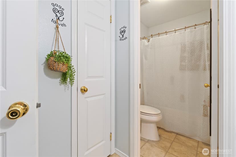 Property photo for 16802 129th Avenue E, Puyallup photo 28