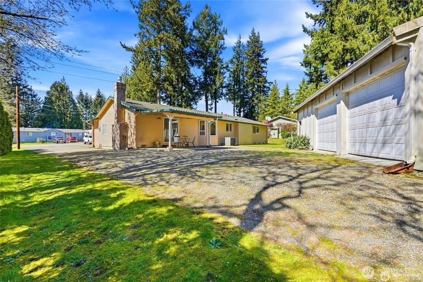 Property photo for 17627 40th Avenue NW, Stanwood photo 19
