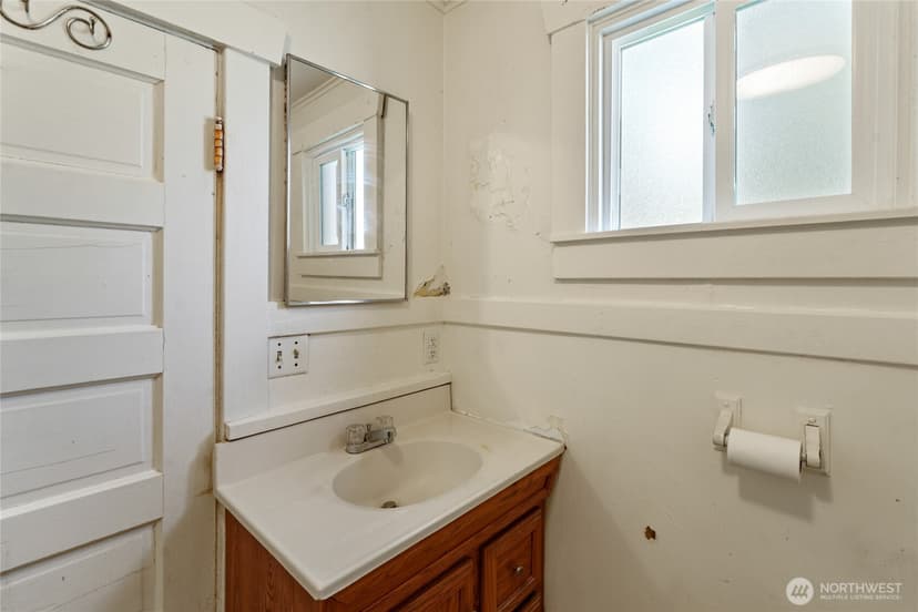 Property photo for 1914 S Cushman Avenue, Tacoma photo 9