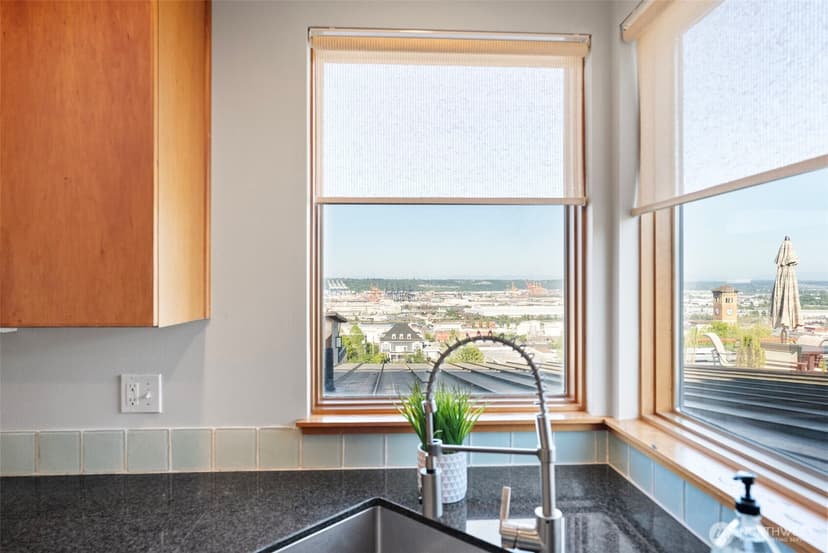 Property photo for 609 Fawcett Avenue, Tacoma photo 18