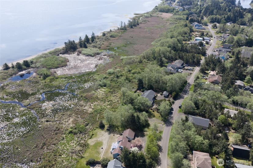 Property photo for 308 & 312 Olympic View Avenue NE, Ocean Shores photo 15