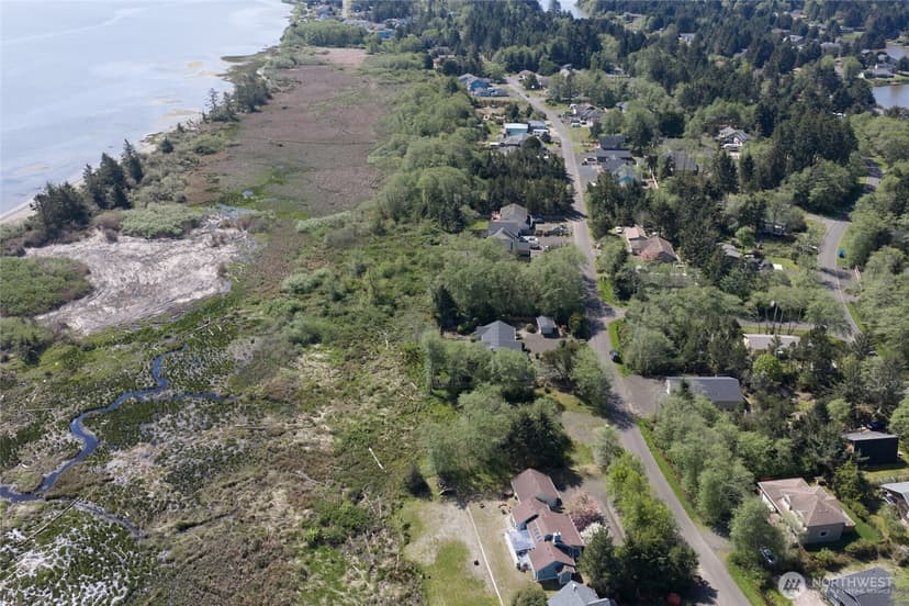 Property photo for 308 & 312 Olympic View Avenue NE, Ocean Shores photo 14