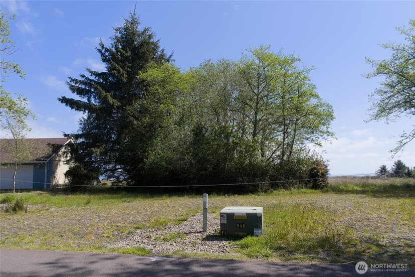 Property photo for 308 & 312 Olympic View Avenue NE, Ocean Shores photo 31
