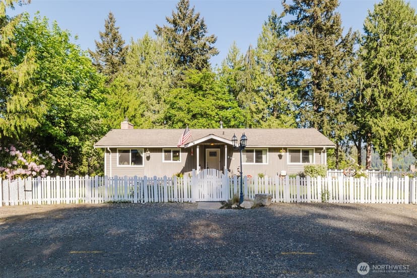 Property photo for 7530 Navajo Trail NE, Bremerton photo 36