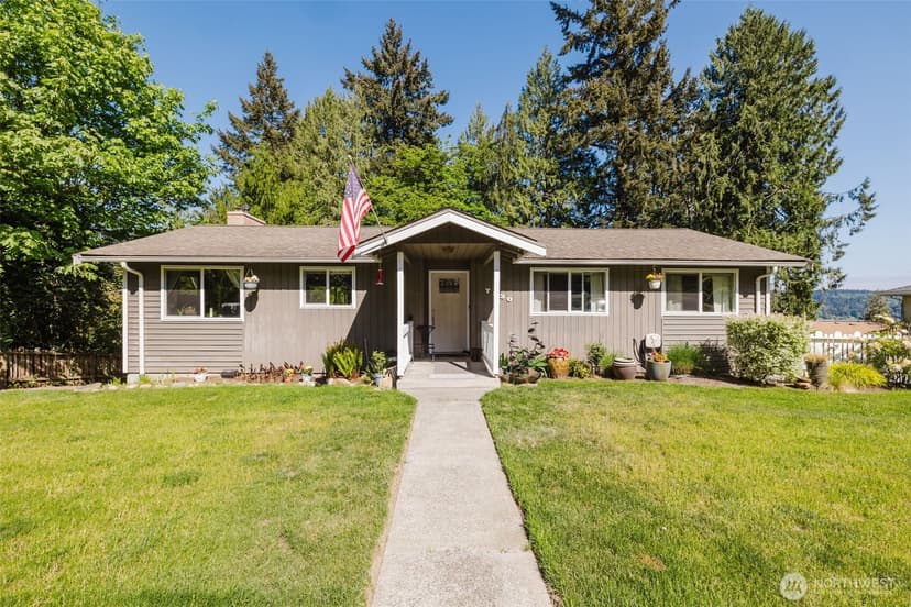 Property photo for 7530 Navajo Trail NE, Bremerton photo 3