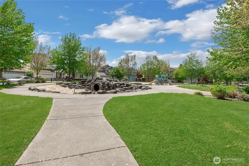 Property photo for 3726 Tribute Avenue E, Fife photo 16